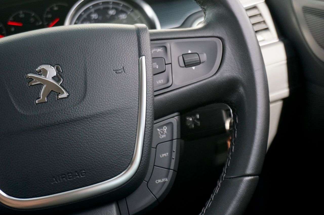 2013 PEUGEOT 508 2013 PEUGEOT 508