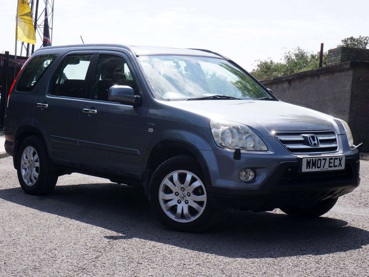 A 2007 HONDA CR-V 2.0 i-VTEC Sport SUV Petrol Automatic 5dr - Just 79,000 Miles from New / Su A 2007 HONDA CR-V 2.0 i-VTEC Sport SUV Petrol Automatic 5dr - Just 79,000 Miles from New / Su