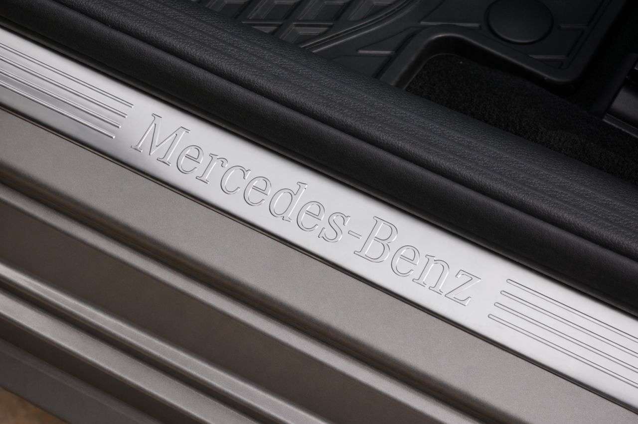 2019 MERCEDES-BENZ C-CLASS 2019 MERCEDES-BENZ C-CLASS