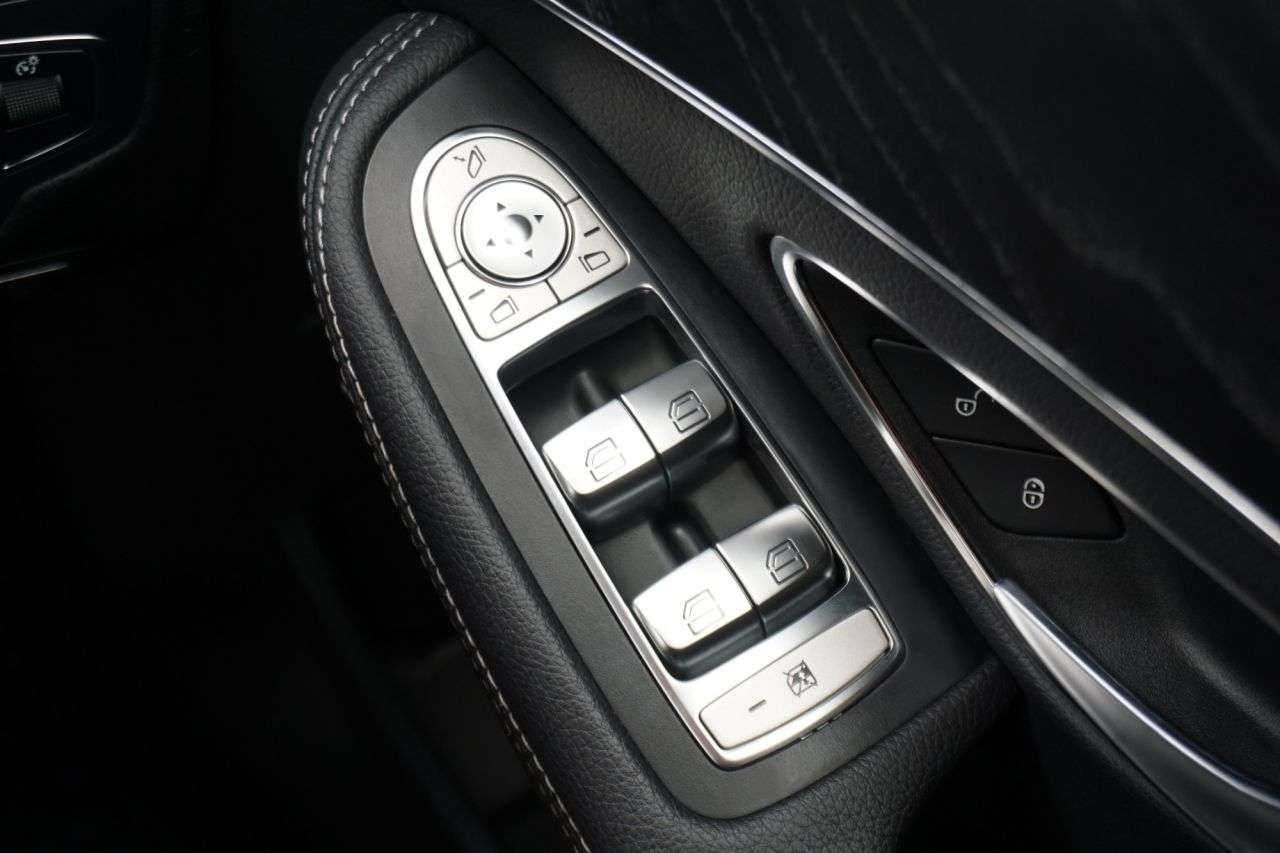 2019 MERCEDES-BENZ C-CLASS 2019 MERCEDES-BENZ C-CLASS