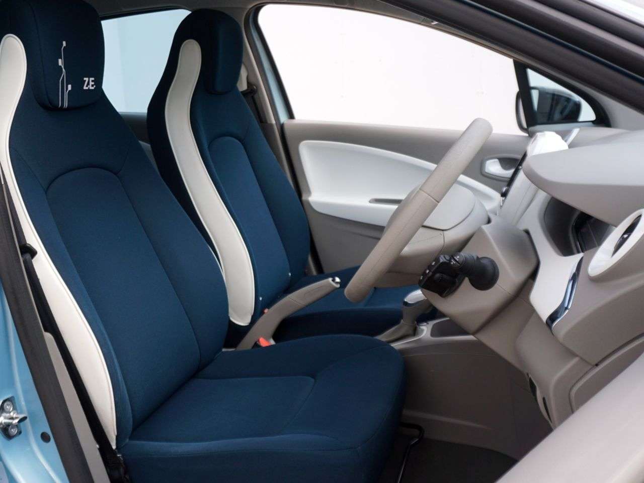 2014 RENAULT ZOE 2014 RENAULT ZOE