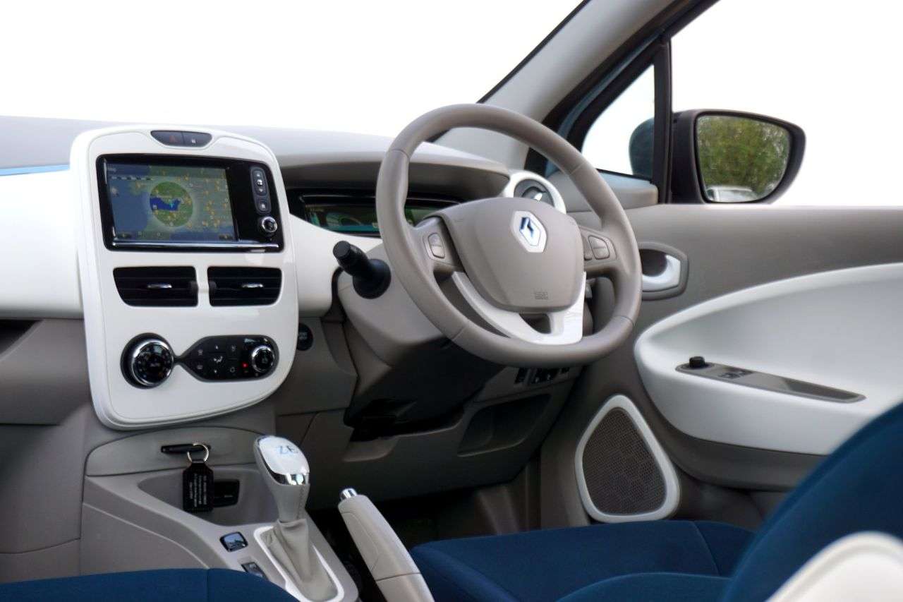 2014 RENAULT ZOE 2014 RENAULT ZOE