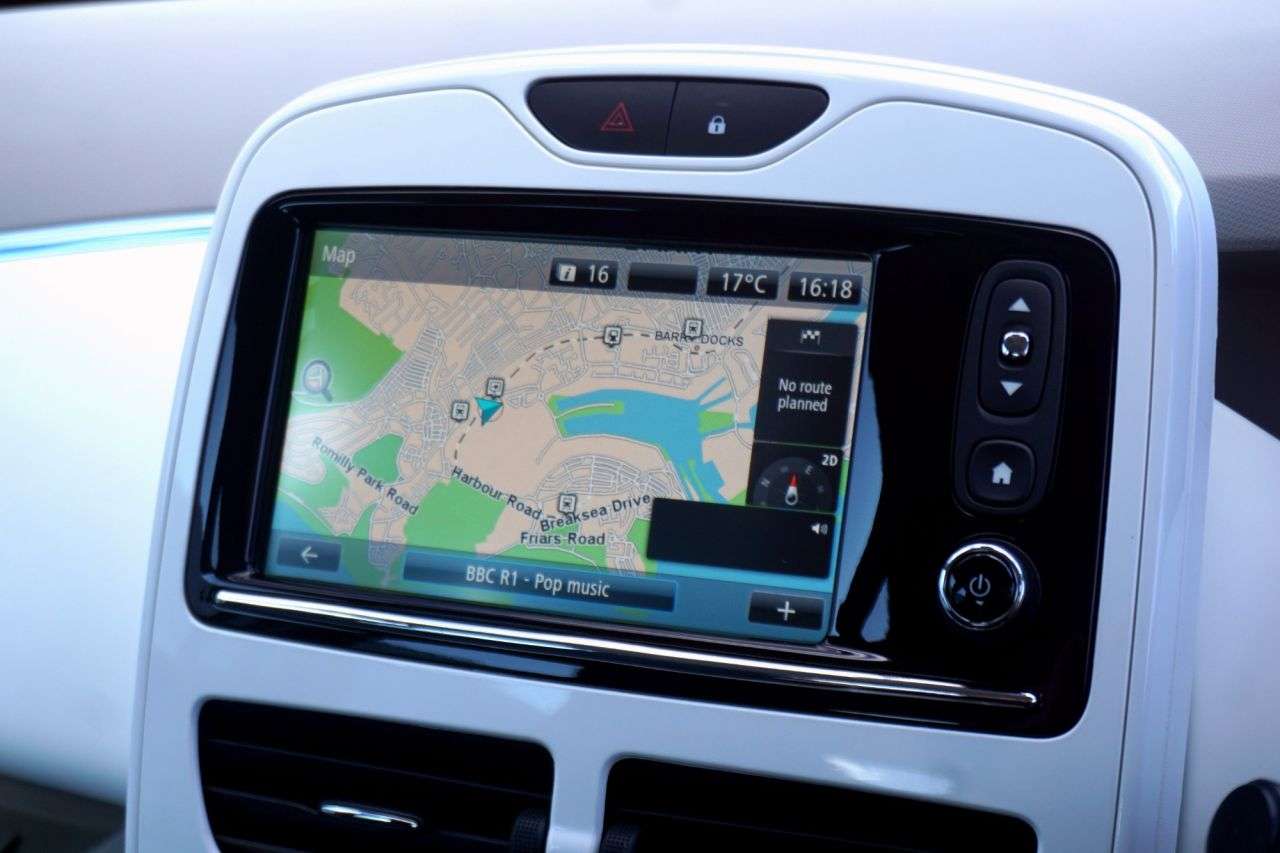 2014 RENAULT ZOE 2014 RENAULT ZOE