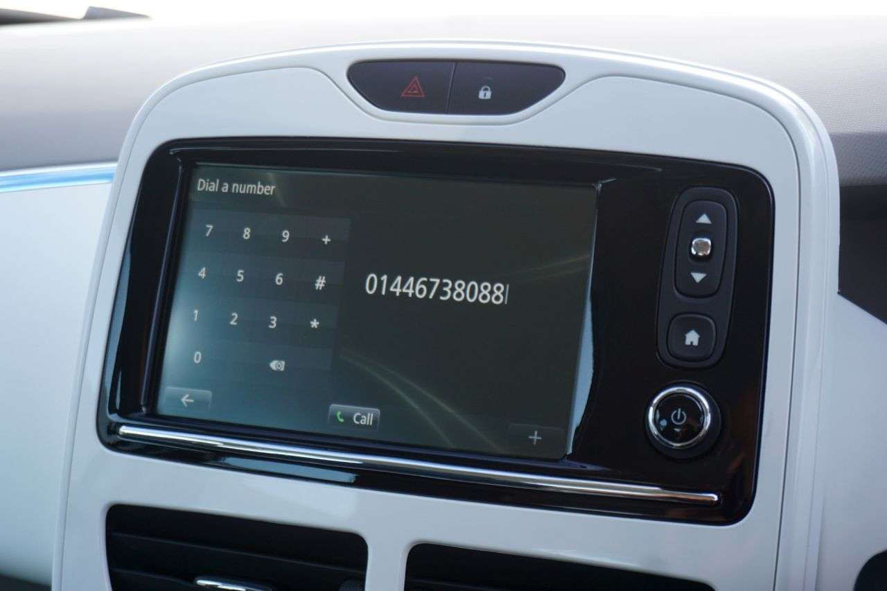 2014 RENAULT ZOE 2014 RENAULT ZOE