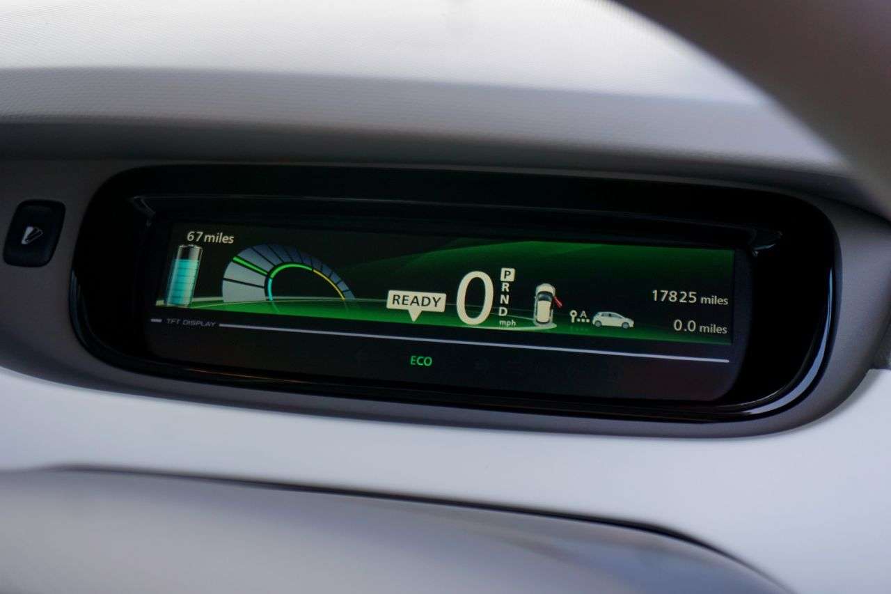 2014 RENAULT ZOE 2014 RENAULT ZOE