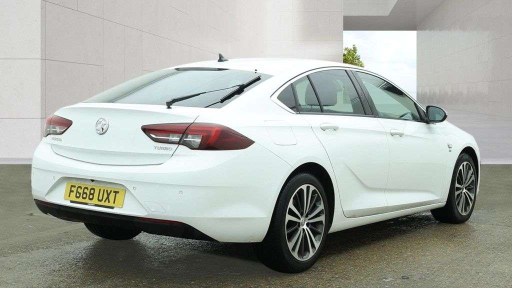 A 2018 VAUXHALL INSIGNIA 1.5i Turbo GPF Elite Nav Grand Sport Petrol Manual Euro 6 (s/s) 5dr - Just A 2018 VAUXHALL INSIGNIA 1.5i Turbo GPF Elite Nav Grand Sport Petrol Manual Euro 6 (s/s) 5dr - Just