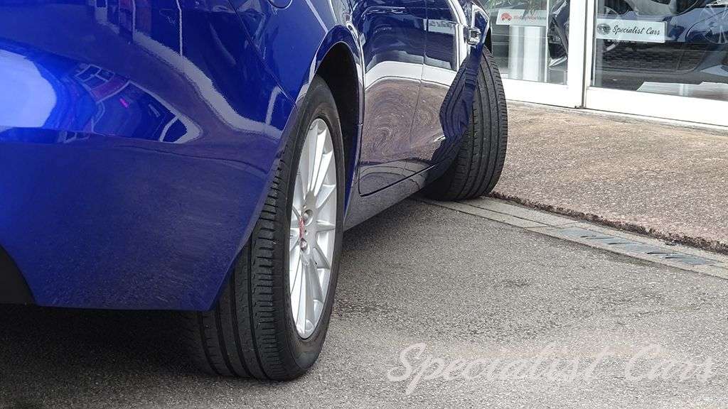 2017 JAGUAR XF 2017 JAGUAR XF