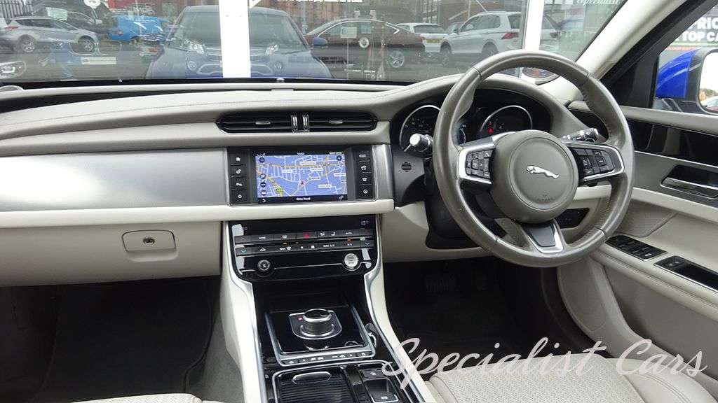 2017 JAGUAR XF 2017 JAGUAR XF