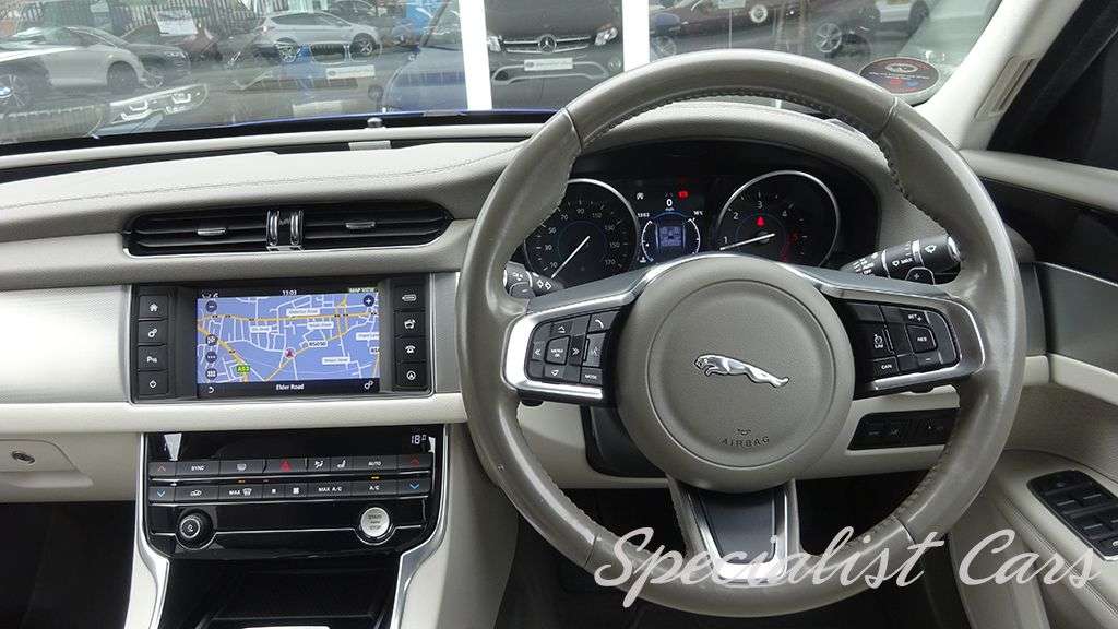 2017 JAGUAR XF 2017 JAGUAR XF