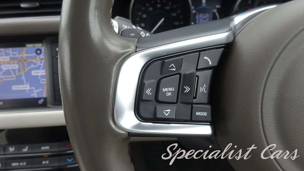 2017 JAGUAR XF 2017 JAGUAR XF