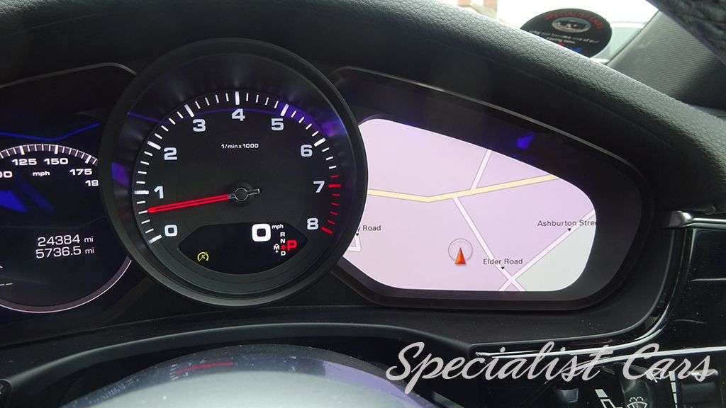 2017 PORSCHE PANAMERA 2017 PORSCHE PANAMERA