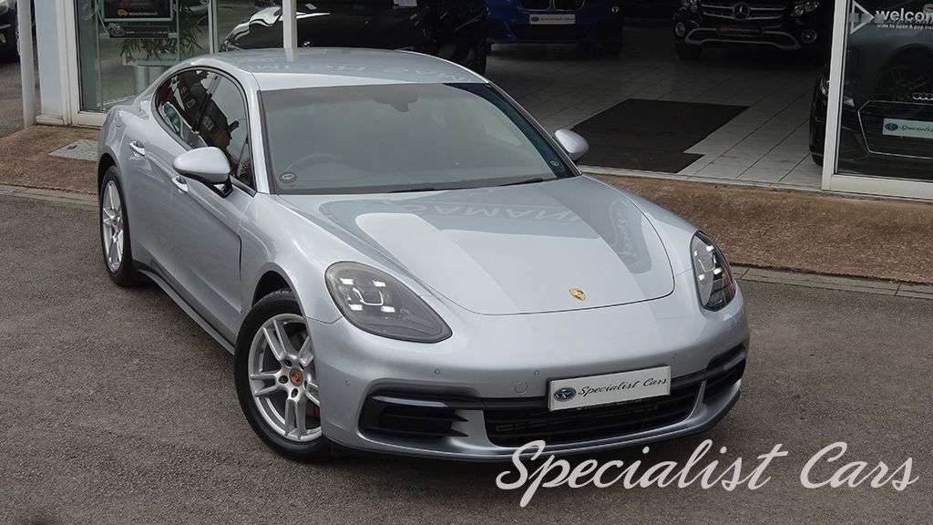 2017 PORSCHE PANAMERA 2017 PORSCHE PANAMERA