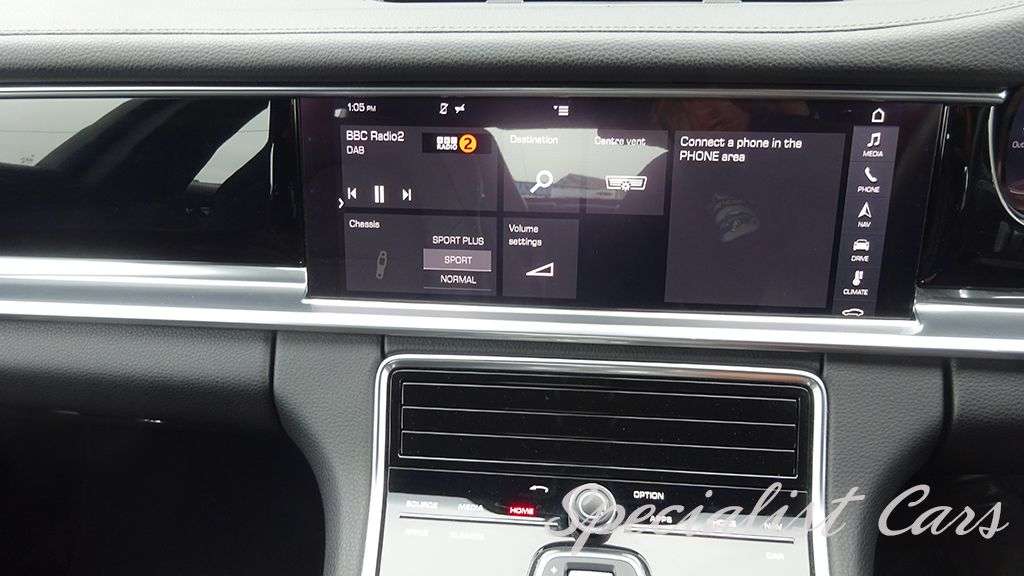 2017 PORSCHE PANAMERA 2017 PORSCHE PANAMERA