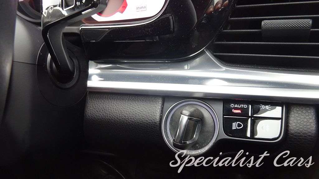 2017 PORSCHE PANAMERA 2017 PORSCHE PANAMERA