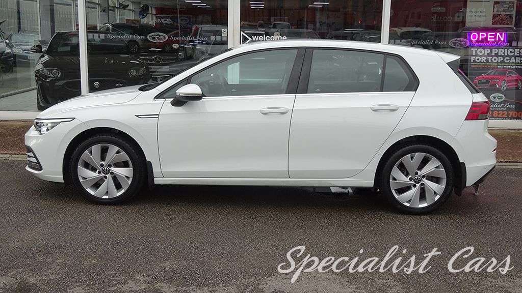 2022 VOLKSWAGEN GOLF 2022 VOLKSWAGEN GOLF