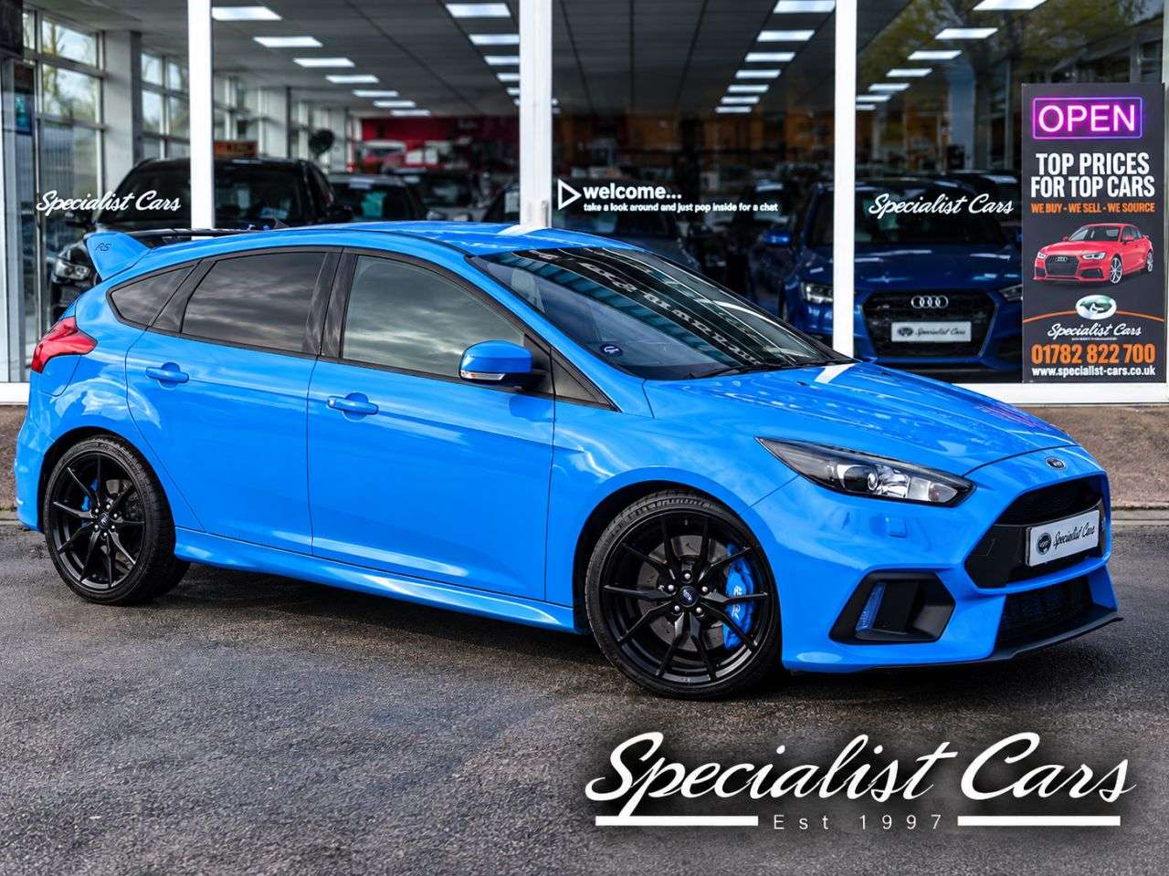 A 2017 FORD FOCUS 2.3T EcoBoost RS Hatchback 5dr Petrol Manual AWD Euro 6 (s/s) (350 ps) A 2017 FORD FOCUS 2.3T EcoBoost RS Hatchback 5dr Petrol Manual AWD Euro 6 (s/s) (350 ps)