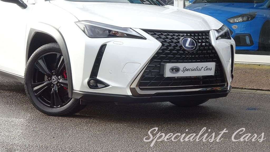 2021 LEXUS UX 2021 LEXUS UX