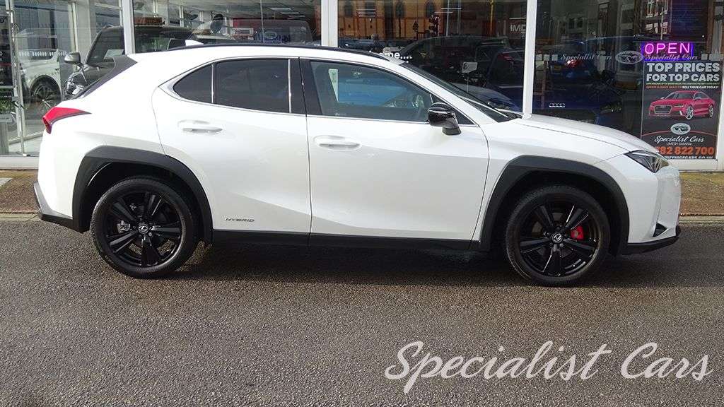 2021 LEXUS UX 2021 LEXUS UX