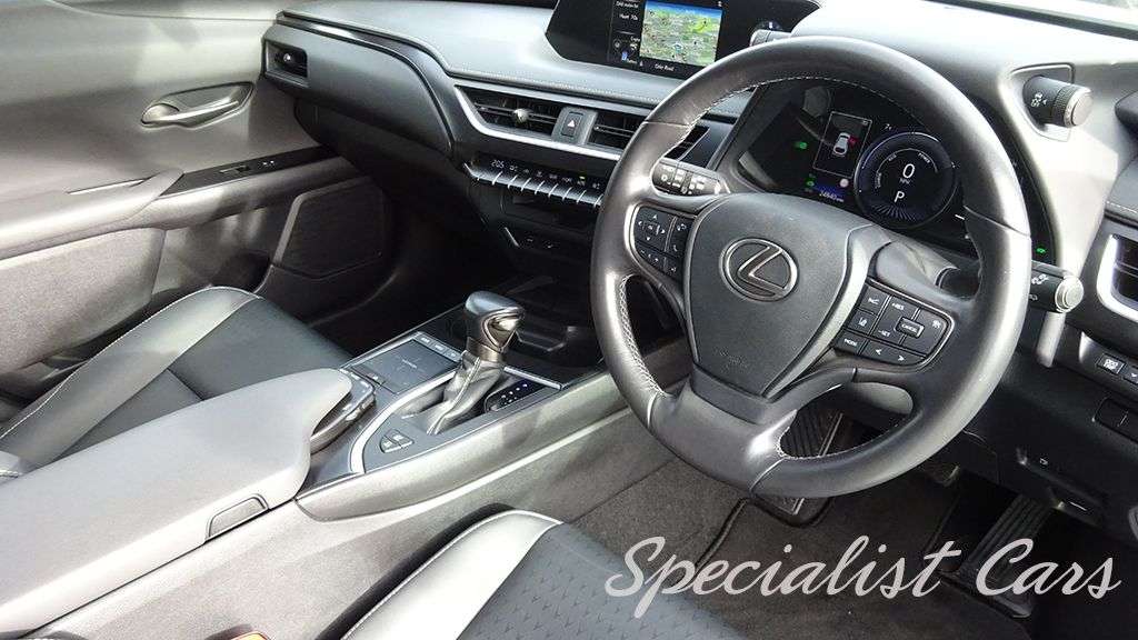 2021 LEXUS UX 2021 LEXUS UX