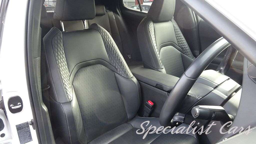 2021 LEXUS UX 2021 LEXUS UX