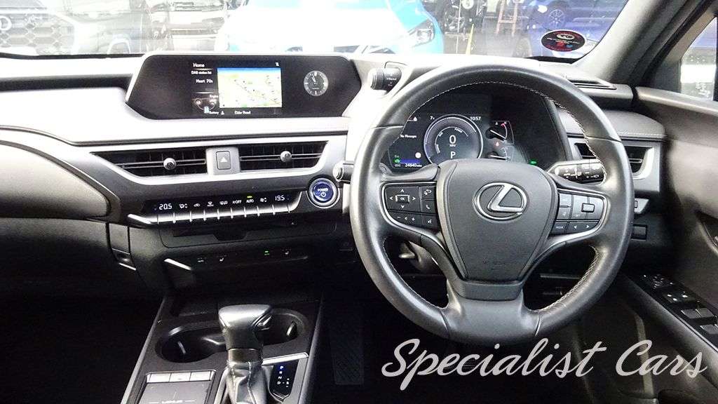 2021 LEXUS UX 2021 LEXUS UX