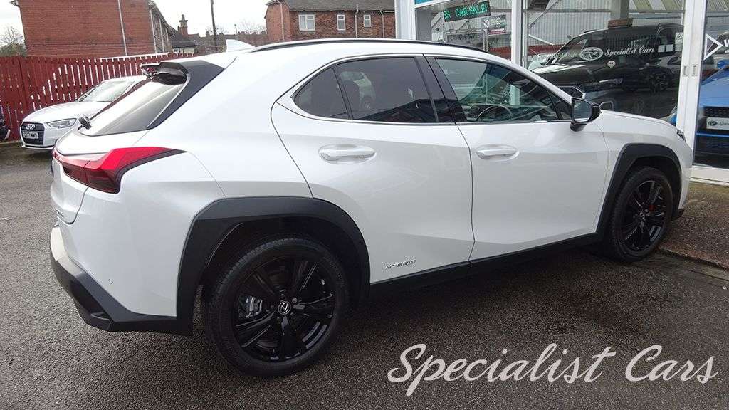 2021 LEXUS UX 2021 LEXUS UX