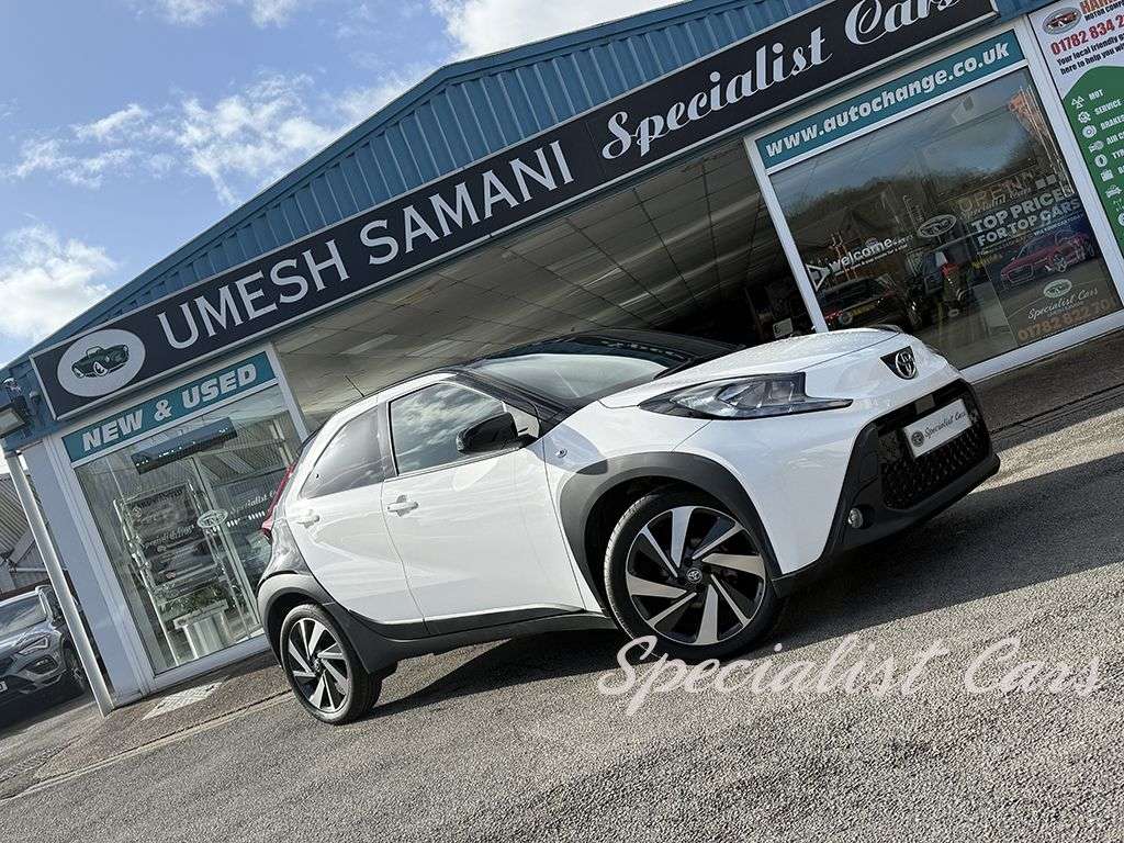 2024 TOYOTA AYGO X 2024 TOYOTA AYGO X