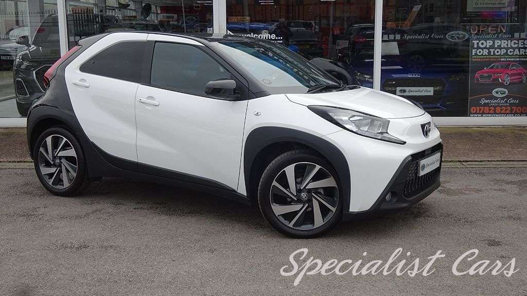 2024 TOYOTA AYGO X 2024 TOYOTA AYGO X