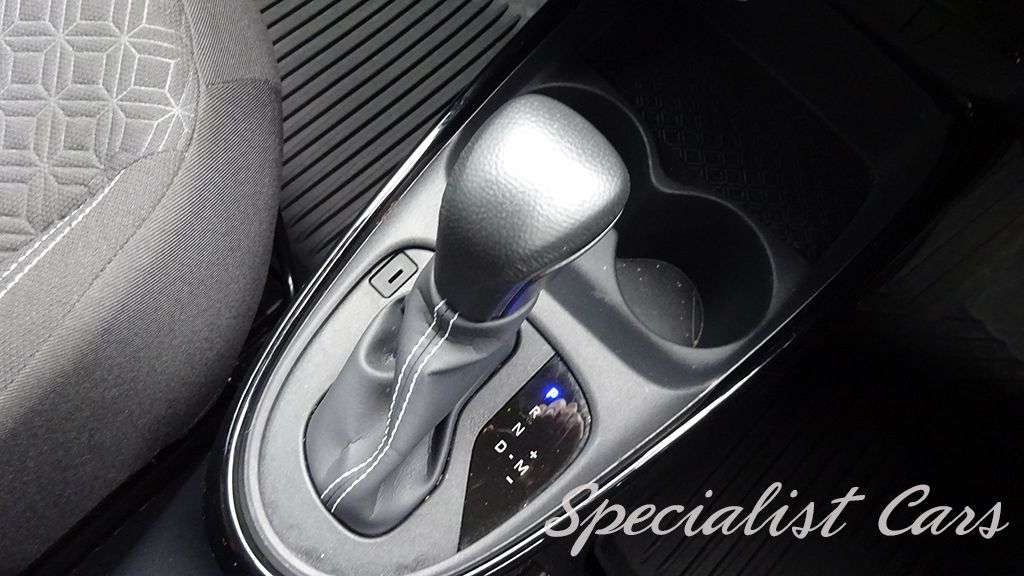 A 2024 TOYOTA AYGO X 1.0 VVT-i Edge Hatchback 5dr Petrol x-shift Euro 6 (s/s) (72 ps) A 2024 TOYOTA AYGO X 1.0 VVT-i Edge Hatchback 5dr Petrol x-shift Euro 6 (s/s) (72 ps)