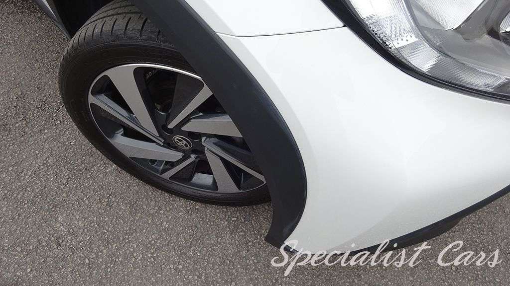 2024 TOYOTA AYGO X 2024 TOYOTA AYGO X