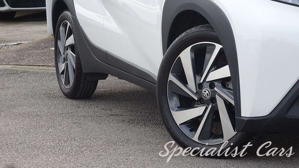 2024 TOYOTA AYGO X 2024 TOYOTA AYGO X