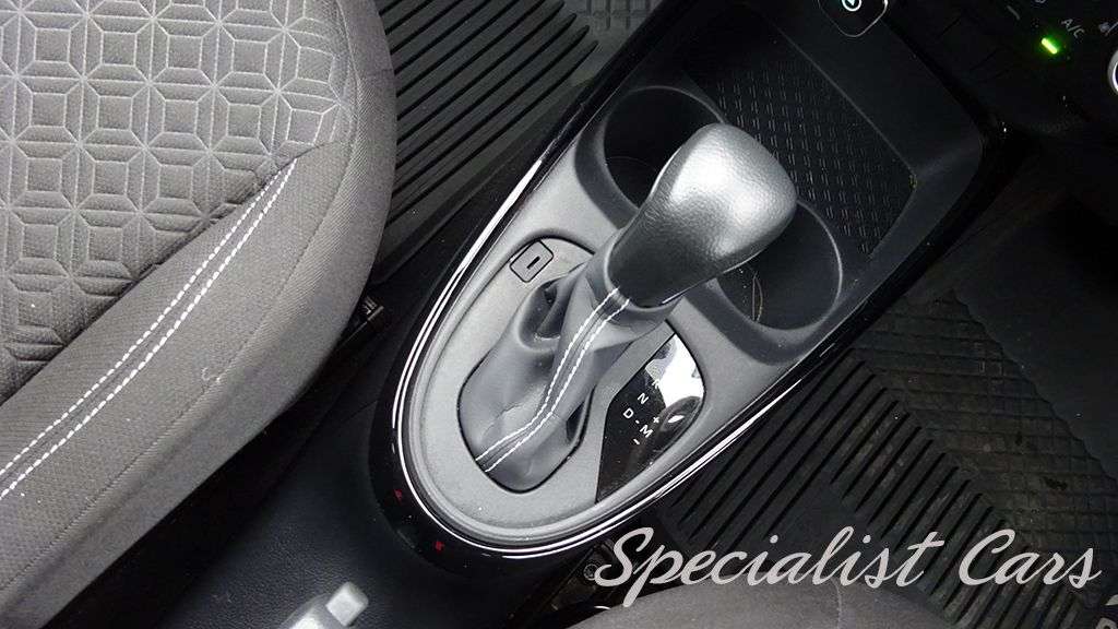 2024 TOYOTA AYGO X 2024 TOYOTA AYGO X