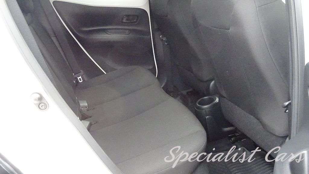 2024 TOYOTA AYGO X 2024 TOYOTA AYGO X