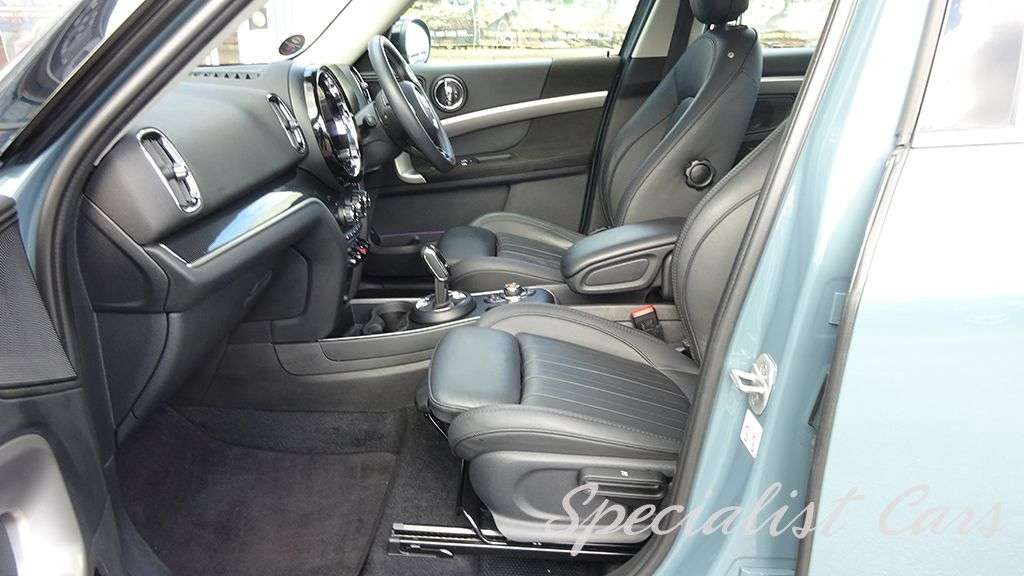 2021 MINI COUNTRYMAN 2021 MINI COUNTRYMAN