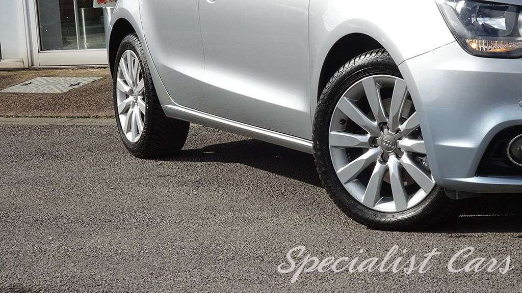 2014 AUDI A1 2014 AUDI A1