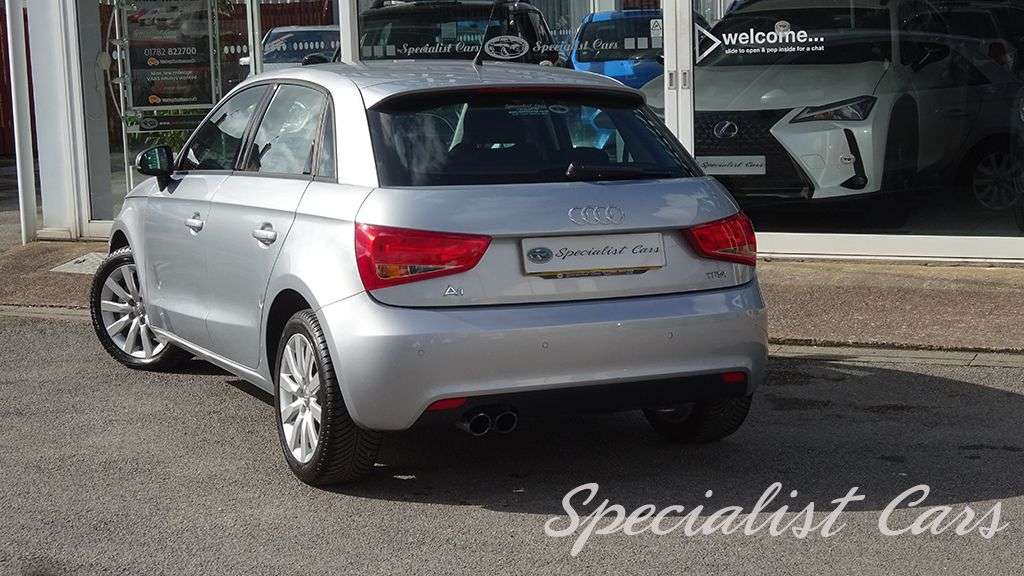 2014 AUDI A1 2014 AUDI A1