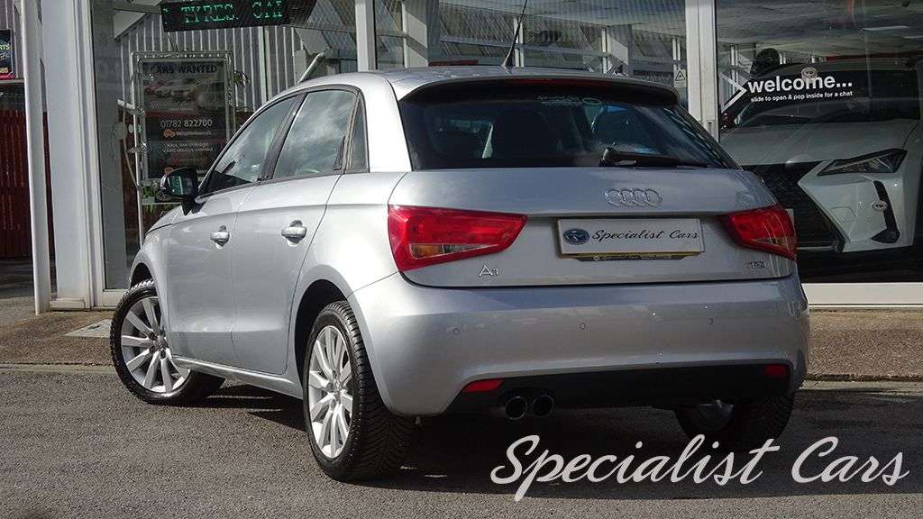 2014 AUDI A1 2014 AUDI A1