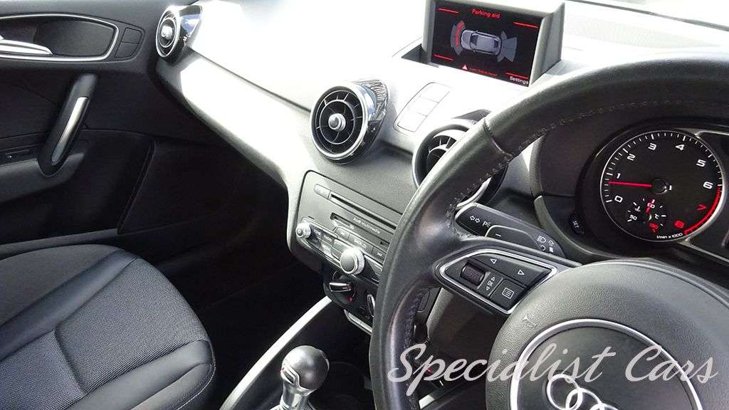 2014 AUDI A1 2014 AUDI A1