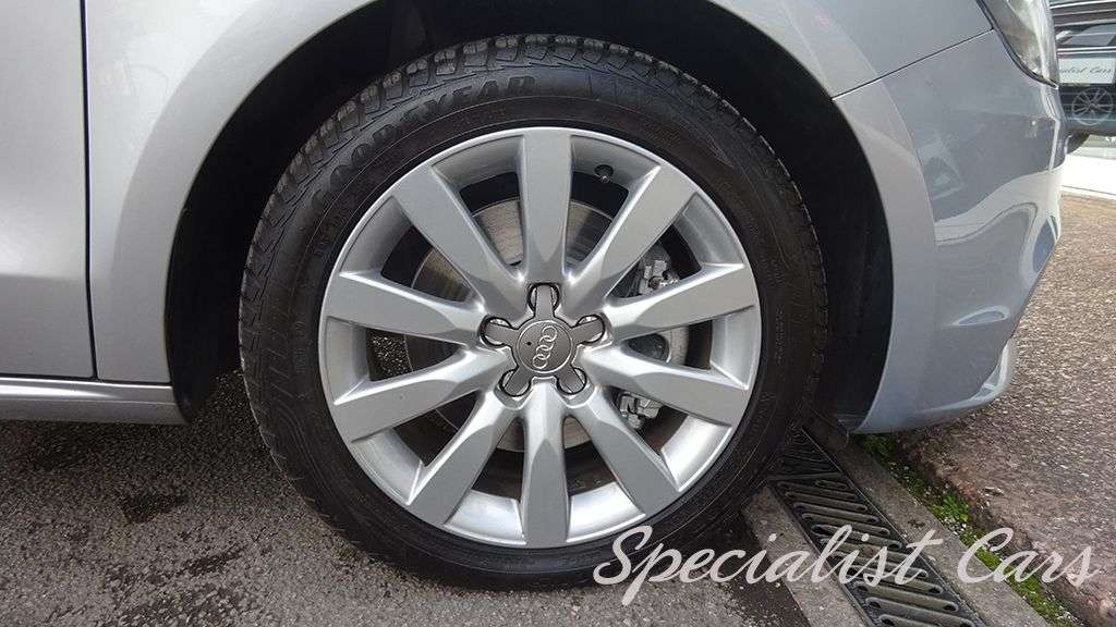 2014 AUDI A1 2014 AUDI A1