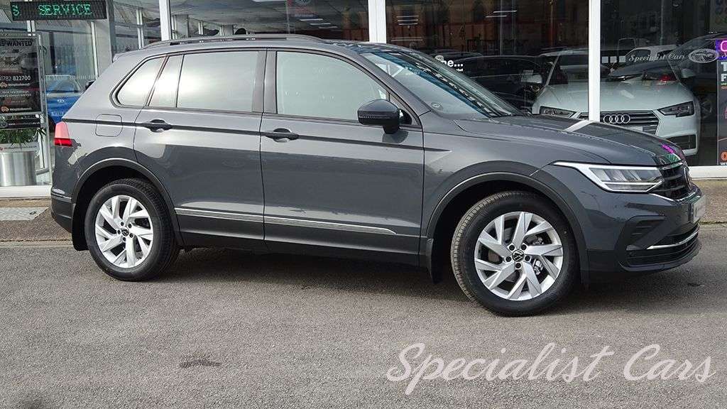 2022 VOLKSWAGEN TIGUAN 2022 VOLKSWAGEN TIGUAN