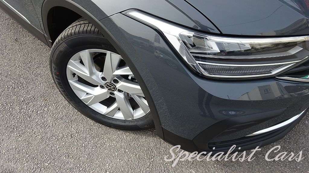 2022 VOLKSWAGEN TIGUAN 2022 VOLKSWAGEN TIGUAN