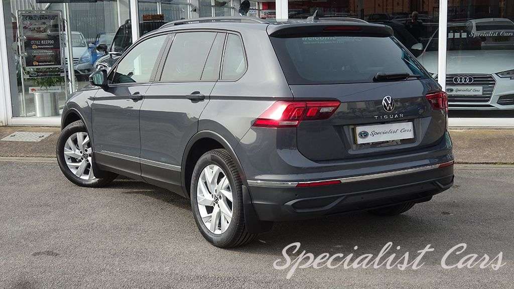 2022 VOLKSWAGEN TIGUAN 2022 VOLKSWAGEN TIGUAN