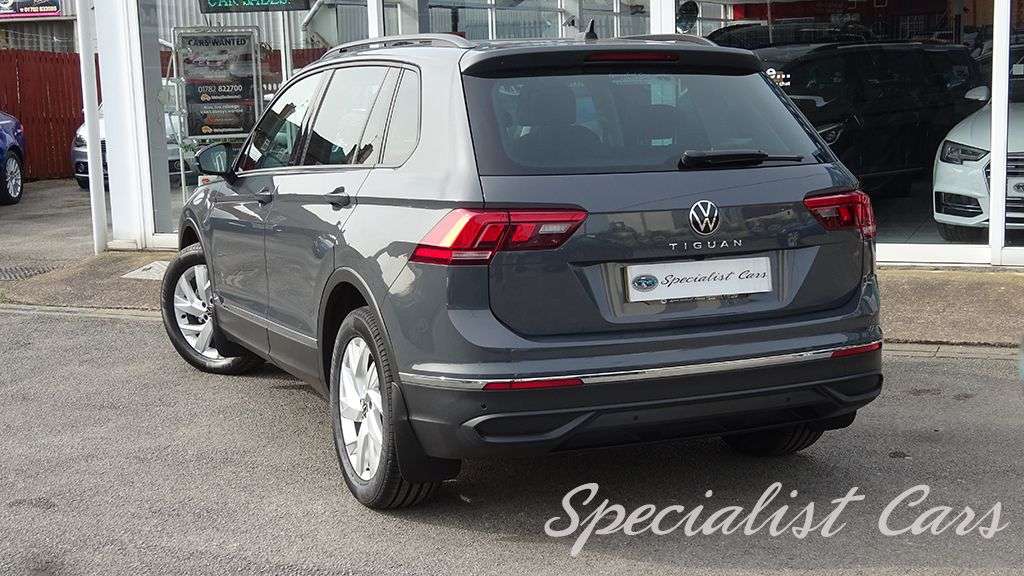 2022 VOLKSWAGEN TIGUAN 2022 VOLKSWAGEN TIGUAN