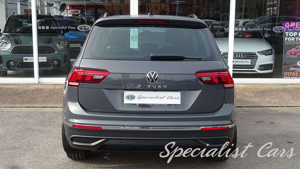 2022 VOLKSWAGEN TIGUAN 2022 VOLKSWAGEN TIGUAN