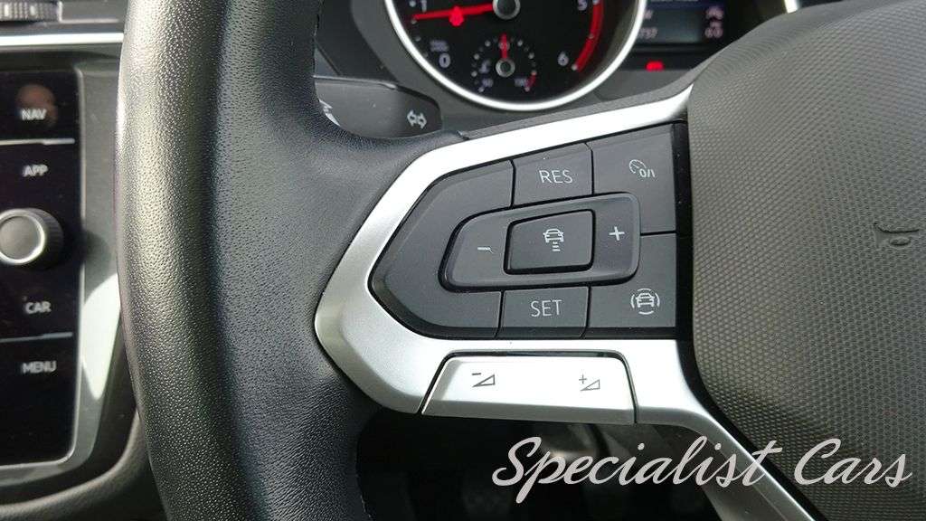 2022 VOLKSWAGEN TIGUAN 2022 VOLKSWAGEN TIGUAN