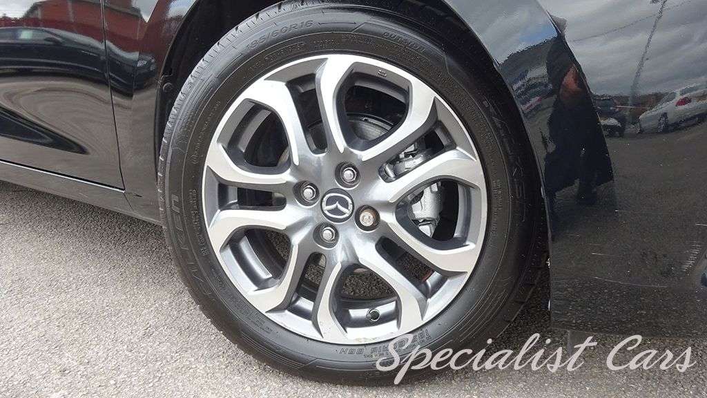 2017 MAZDA MAZDA2 2017 MAZDA MAZDA2