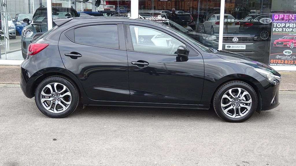 2017 MAZDA MAZDA2 2017 MAZDA MAZDA2
