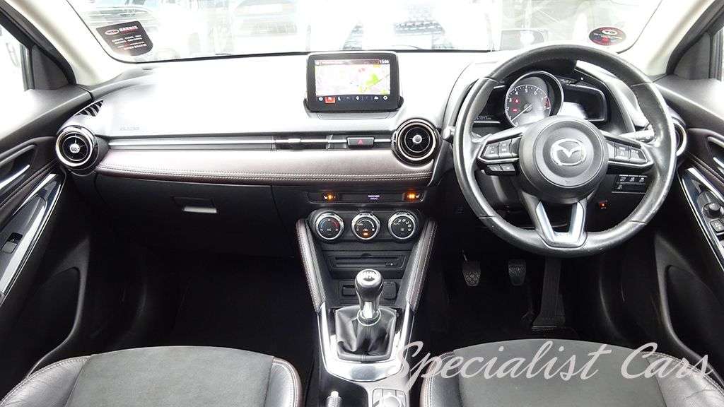 2017 MAZDA MAZDA2 2017 MAZDA MAZDA2