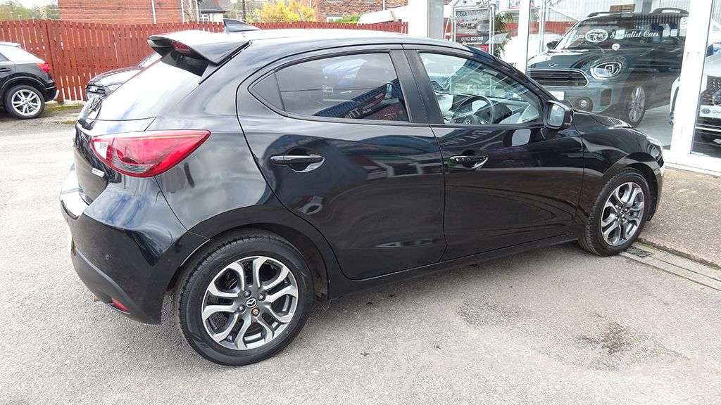2017 MAZDA MAZDA2 2017 MAZDA MAZDA2