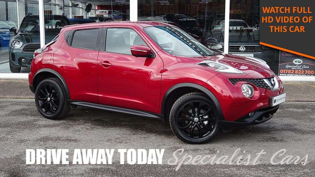 A 2015 NISSAN JUKE TEKNA DIG-T A 2015 NISSAN JUKE TEKNA DIG-T